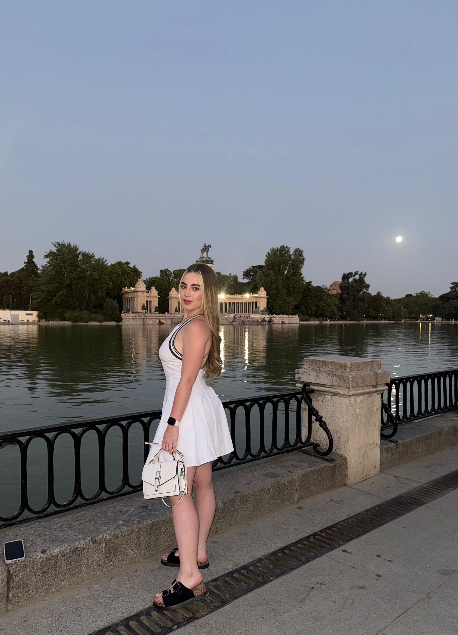 Escort - VICTORIA - Ibiza Tops